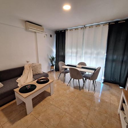 Beautiful New One Bedroom Apartament In ベニドルム エクステリア 写真