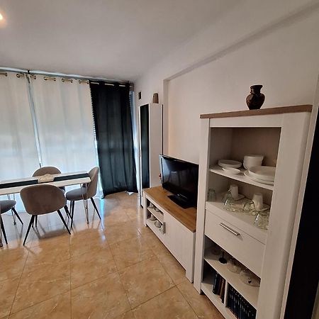 Beautiful New One Bedroom Apartament In ベニドルム エクステリア 写真