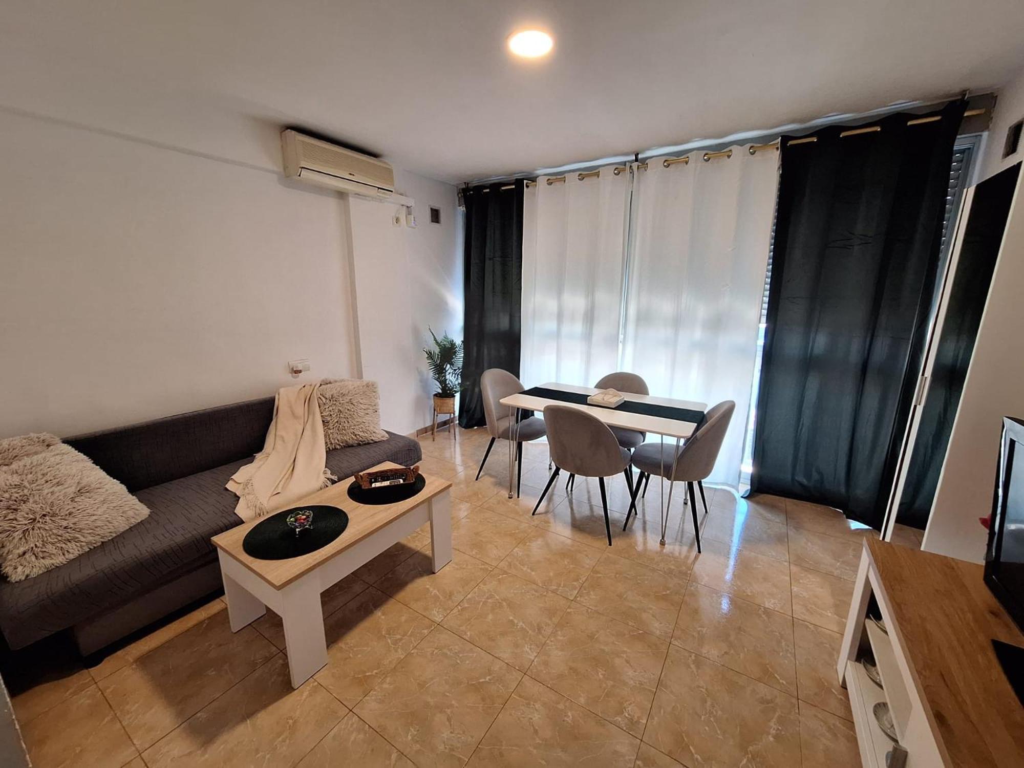 Beautiful New One Bedroom Apartament In ベニドルム エクステリア 写真