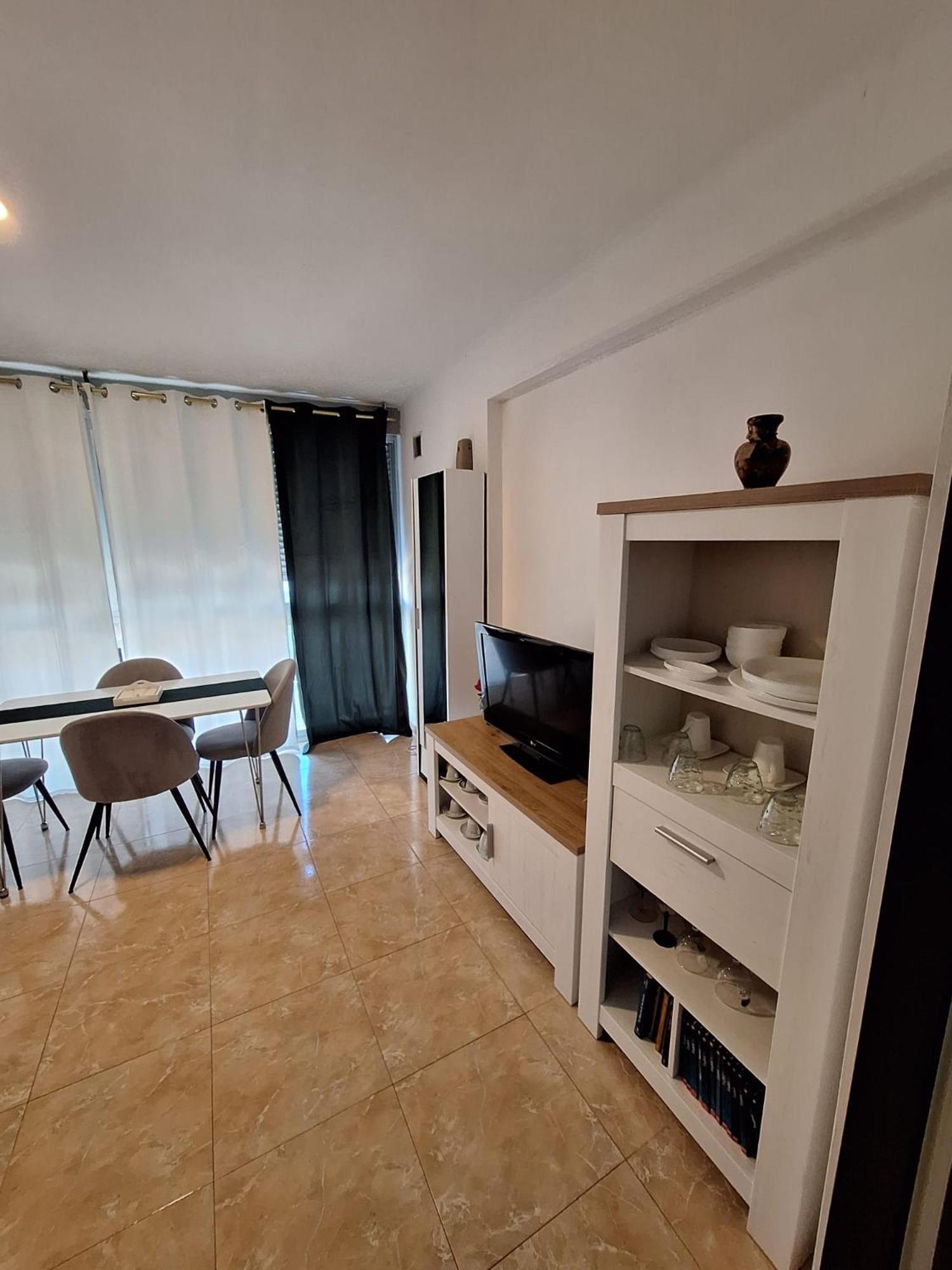 Beautiful New One Bedroom Apartament In ベニドルム エクステリア 写真